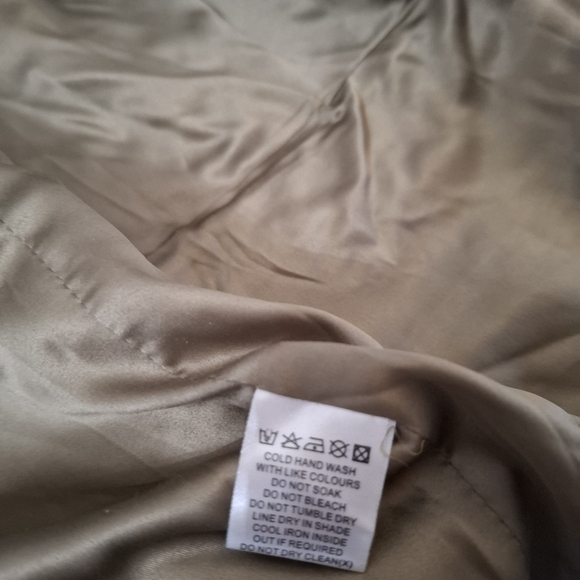 Meshki Simone Lined Oversized Blazer Button Olive Jacket Size Medium New - Picture 15 of 16